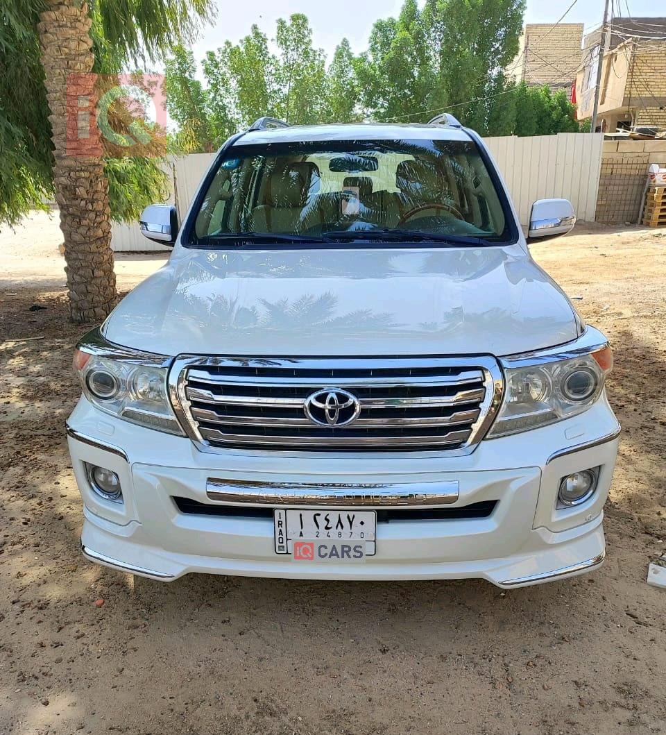 تويوتا لاندكروزر